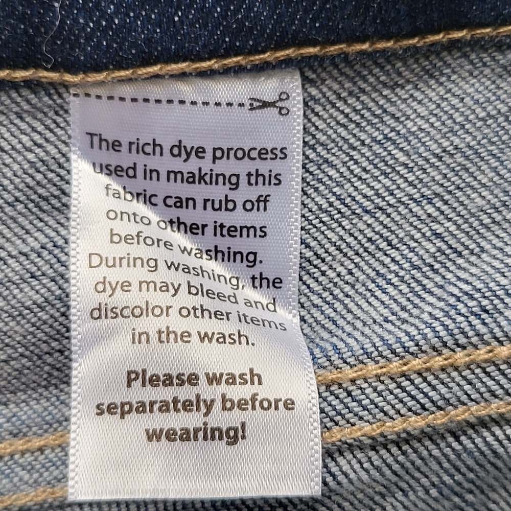 Women's High Waist Denim Short - Picture 12 of 12